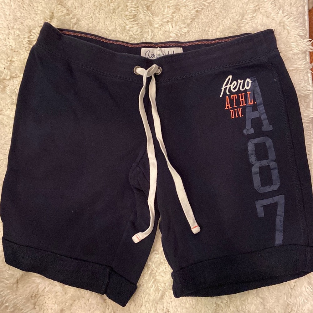 AéRopostale size medium shorts.
